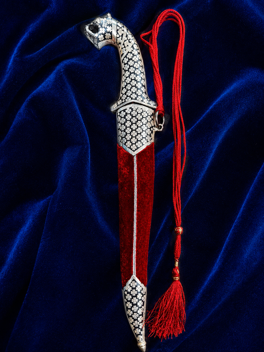 Lion Head Katar with Silver Work & Red Velvet Scabbard – 12 Inch