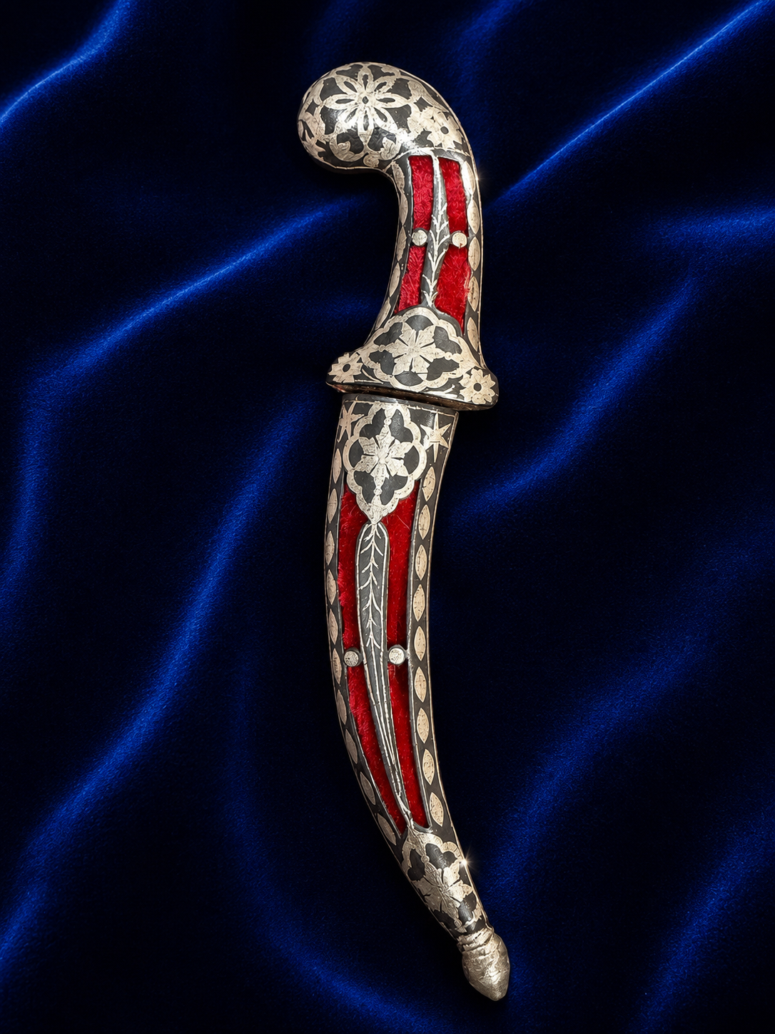 Floral Design Katar with Silver Work & Red Velvet Scabbard – 7 Inch