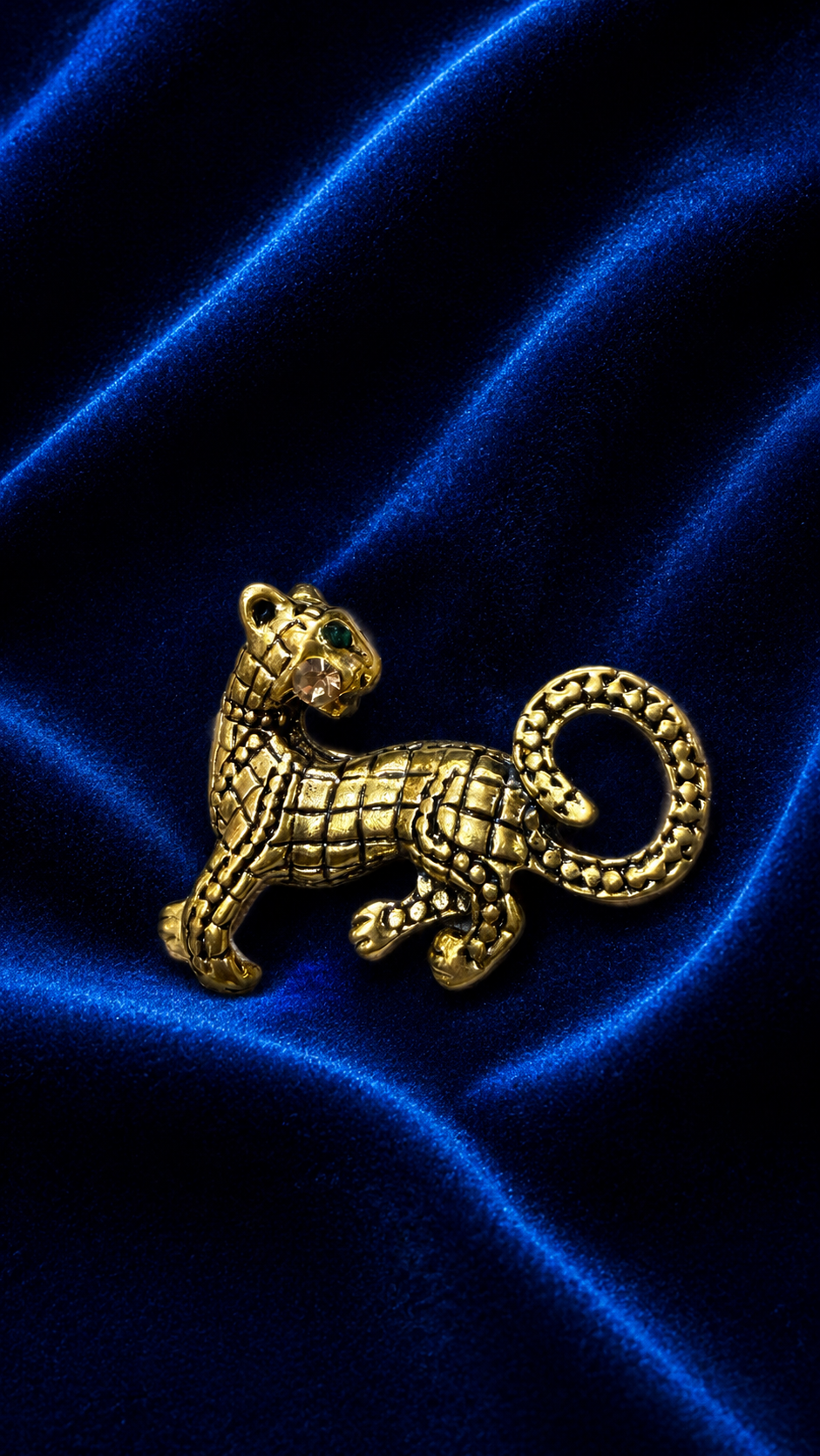 Leopard Design Jodhpuri Brooch